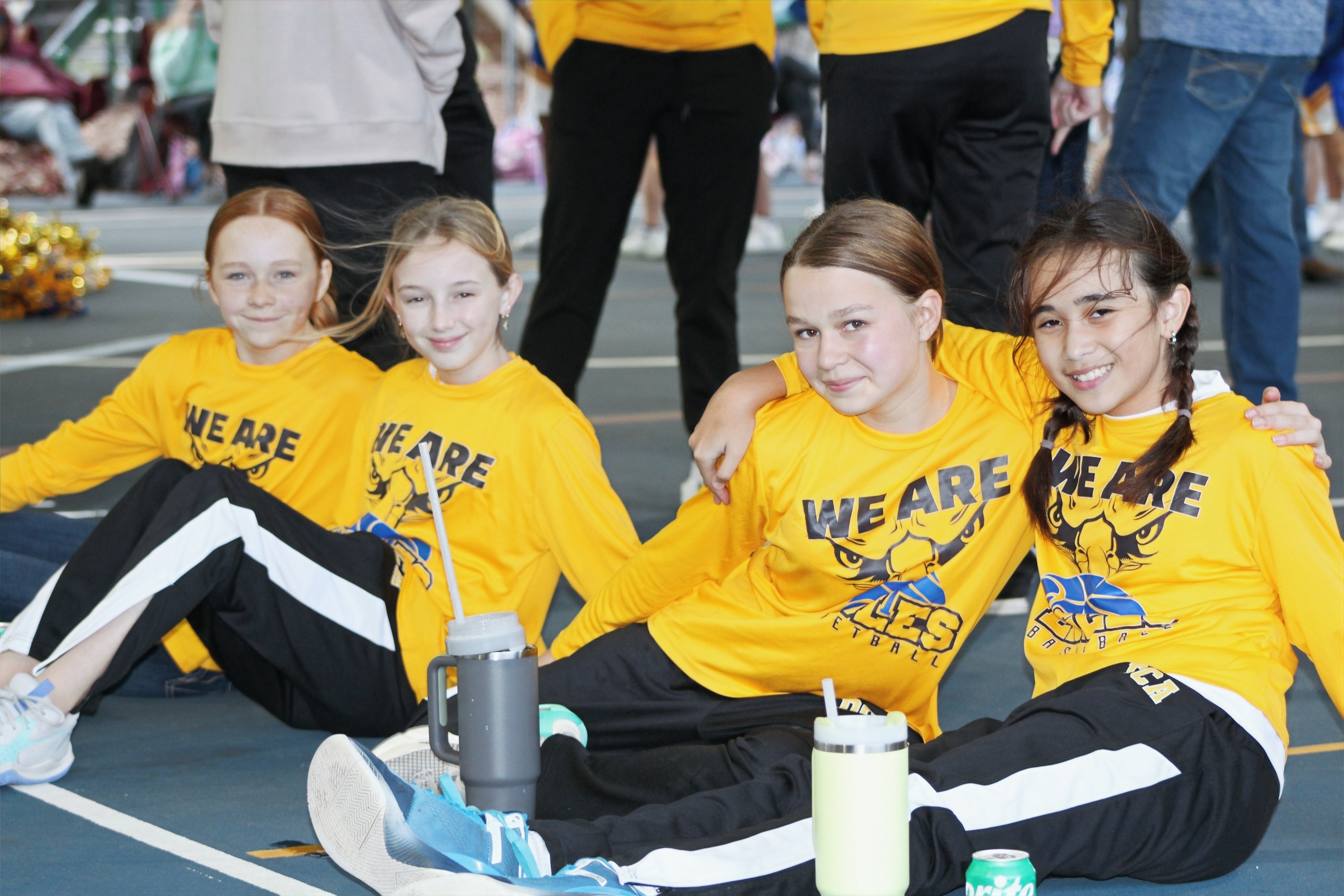 Students in Eagles shirts